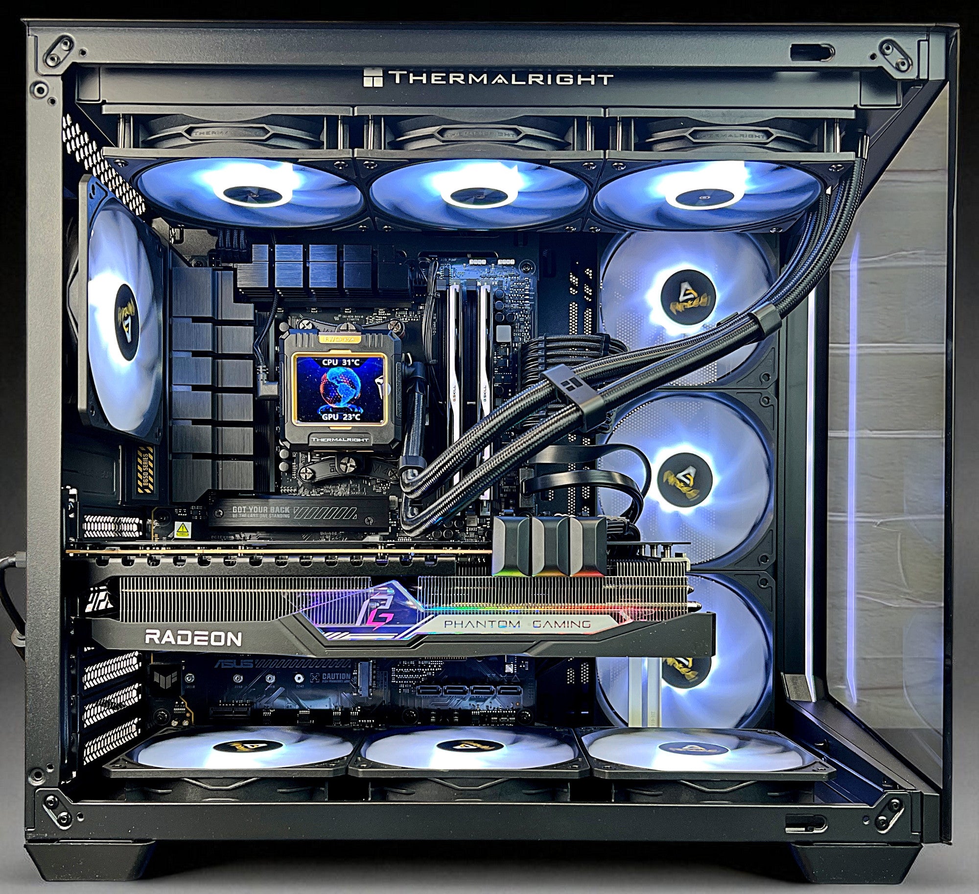 Ryzen 7 7800X3D | RX 7900 XTX 24GB | 32GB DDR5 | 2TB M.2 | WIN 11 PRO