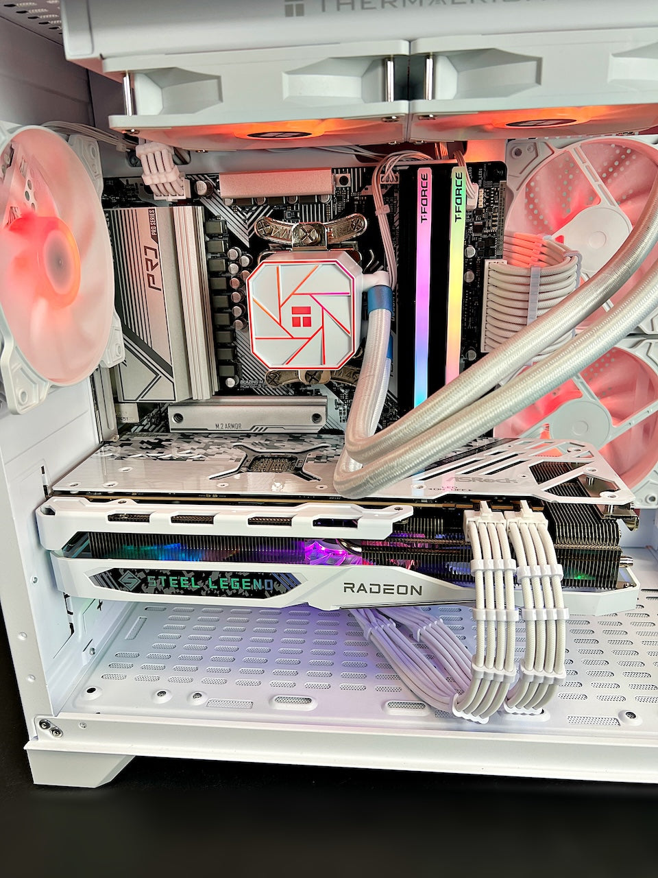 Liquid Cooled Ryzen 5 7500F RX 7800 XT 32GB DDR5 RAM 1TB M.2 WIFI 6E Win 11 Gami
