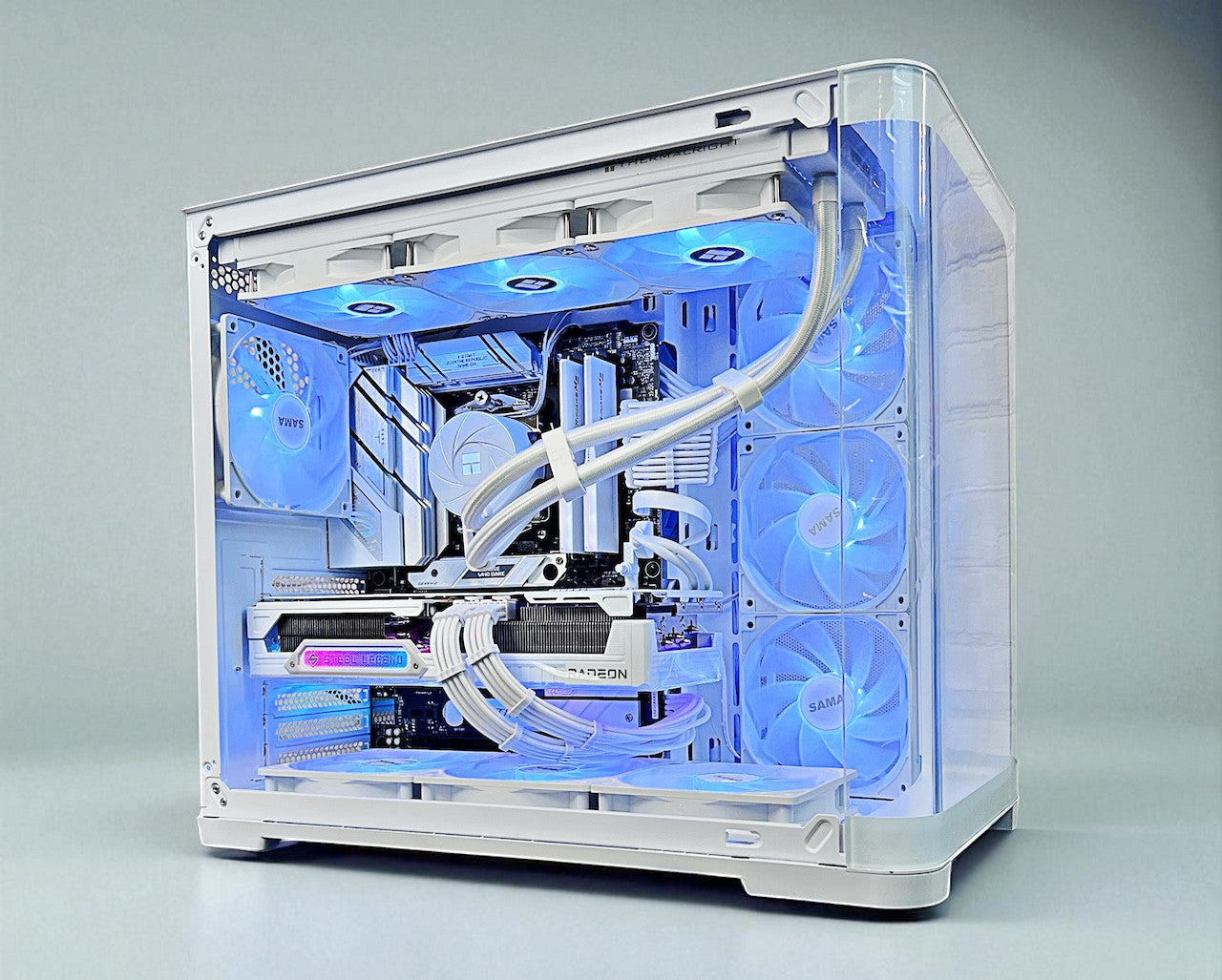 RX 9070 XT Ryzen 7700X 32GB DDR5 2TB M.2 Win 11 Pro Gaming PC