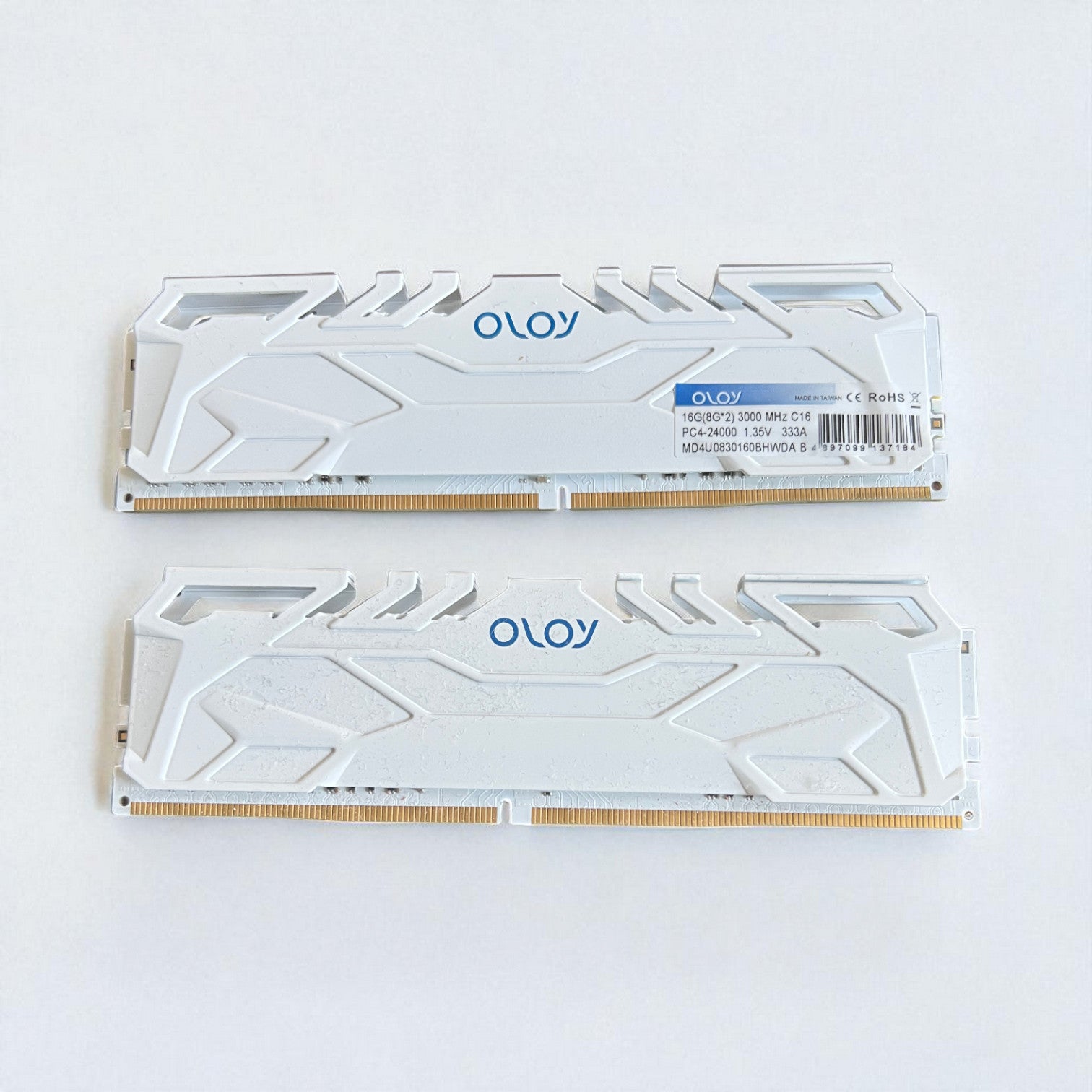 OLOy DDR4 RAM 16GB (2x8GB) 3000 MHz CL16