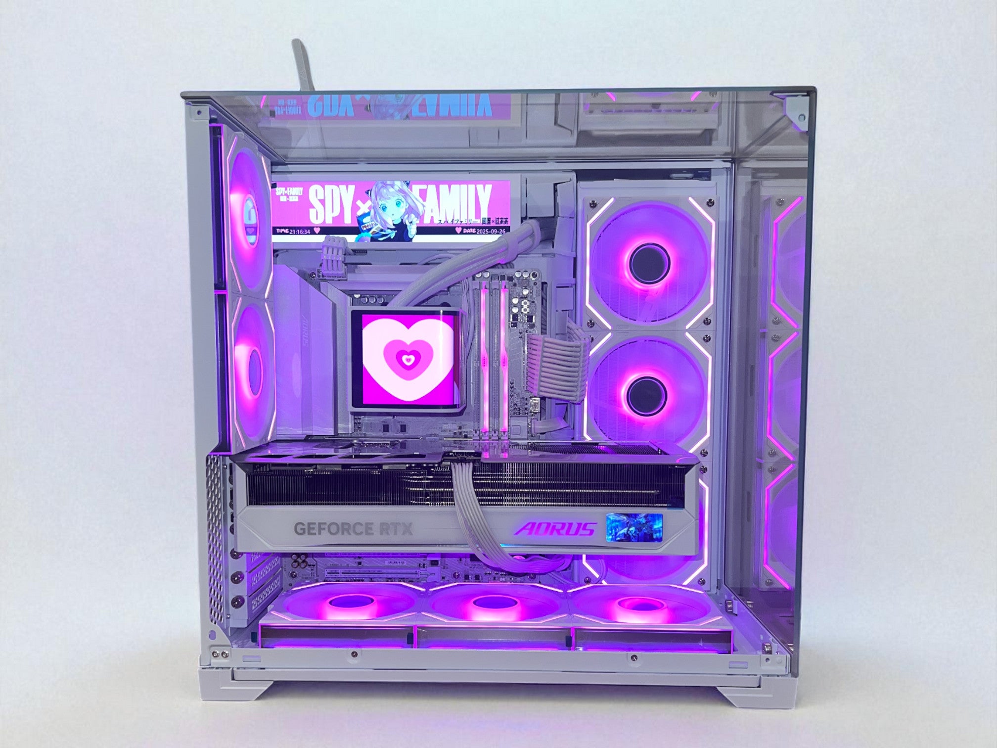 The Chameleon RTX 5080 Master Ice Ryzen 9800X3D 32GB DDR5 2TB M.2 Win 11 Pro