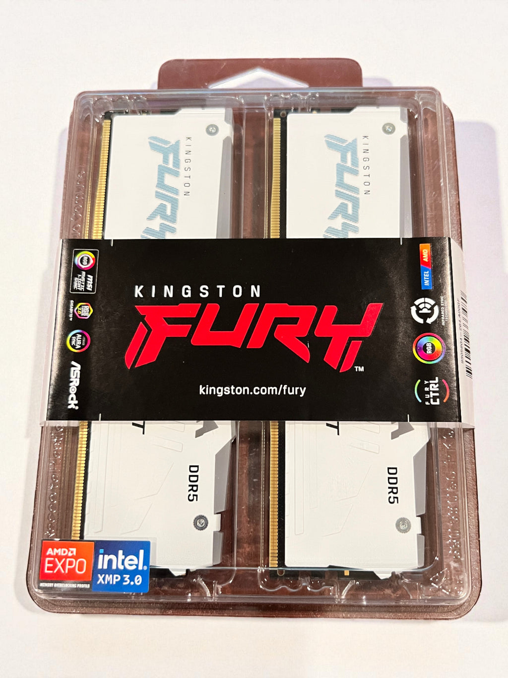 Kingston FURY Beast White RGB 64GB (2x32GB) 6000MT/s CL36 DDR5 EXPO DIMM |